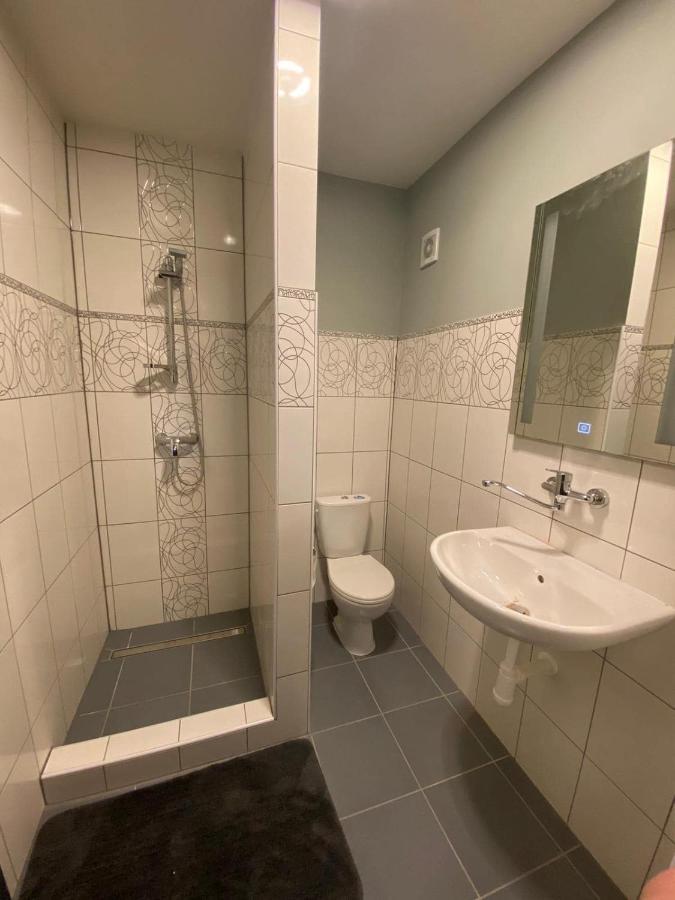 Hotel Houstka Brandýs nad Labem-Stará Boleslav Екстериор снимка